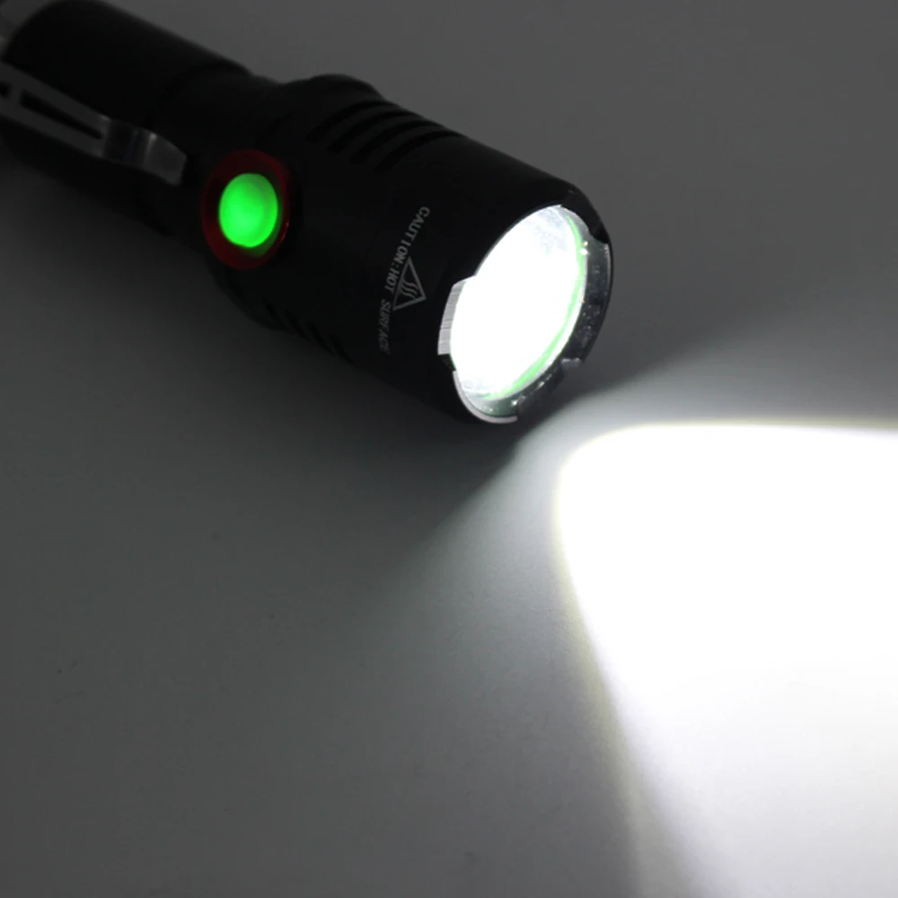 Linterna LED de alta potencia impermeable para autodefensa, lámpara de Flash para acampar, Luz Portátil para exteriores, batería 1x18650 y cargador USB