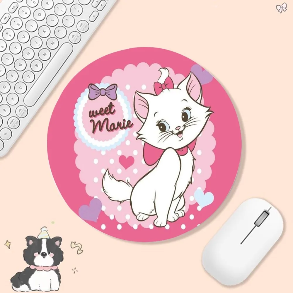 لوحة ماوس ديزني ذا أريستوكاتس ماري، إصدار صغير مستدير السرعة، لوحة مفاتيح كمبيوتر، طاولة مكتبية، حصيرة ماوس للكمبيوتر المحمول