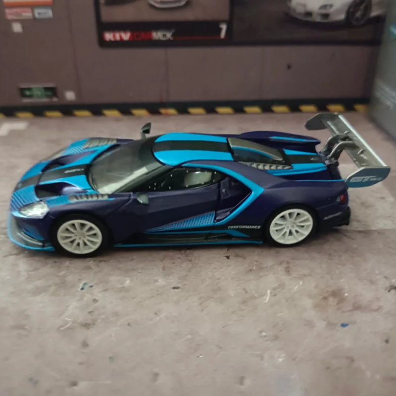 MINIGT 1:64 Scale GT Mk II #359/#280/#293/#297/#429 Alloy Car Model Replica Toy Desktop Collection Gift Scene Simulation