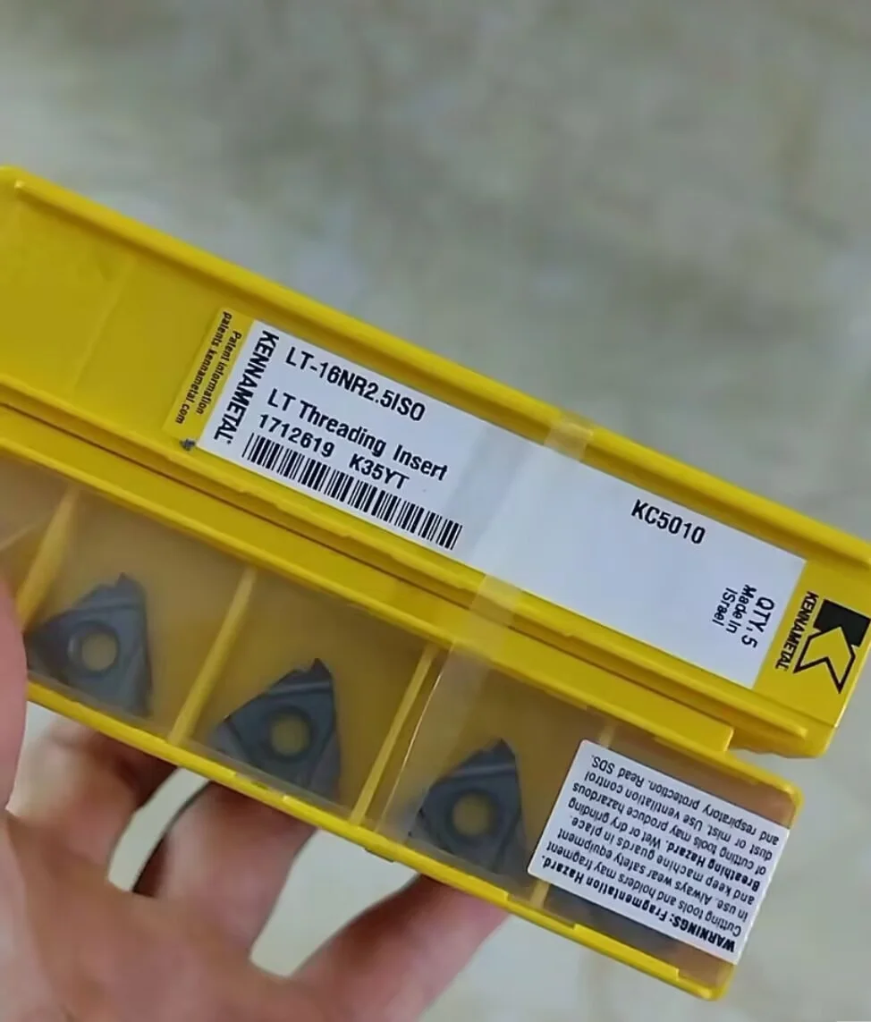 

Hard alloy cutting blades LT-16NR2.5ISO KC5010