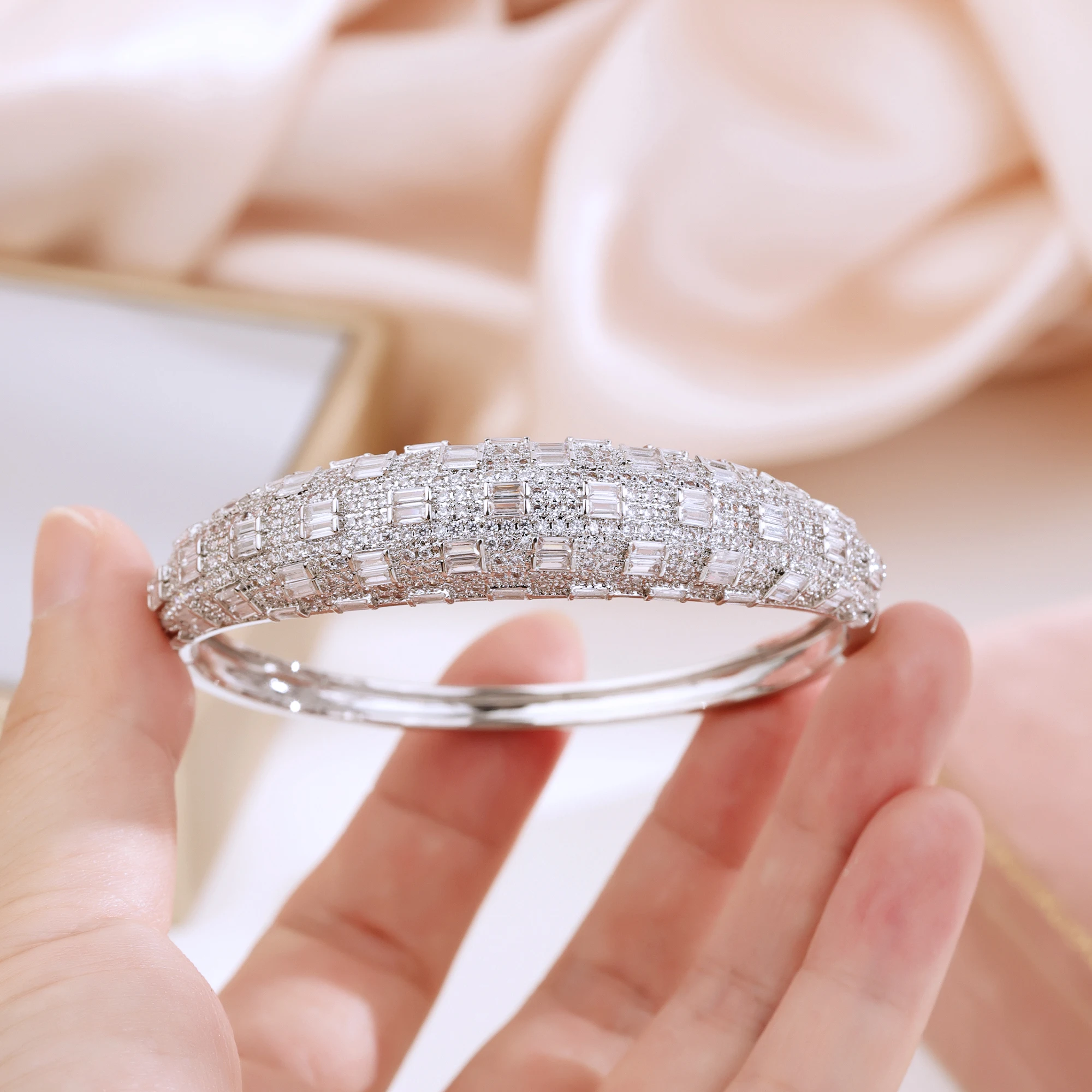 

Великолепные индийские браслеты из Дубая с полным кубическим цирконием, браслеты для женщин, свадебные украшения для вечеринки