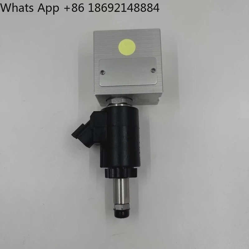 

Engine Parts Solenoid Valve Coil 24V Fan Motor Solenoid Valve