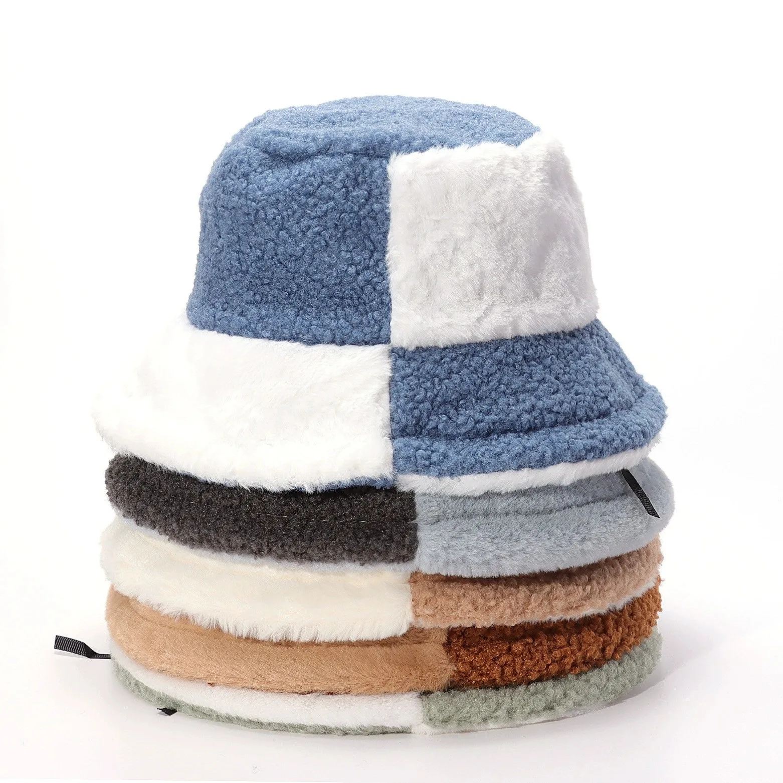 

Women's Winter Lamb Wool Bucket Hats Splicing and Contrasting Colors Fashion Outdoor Winter Caps For Women New 2024