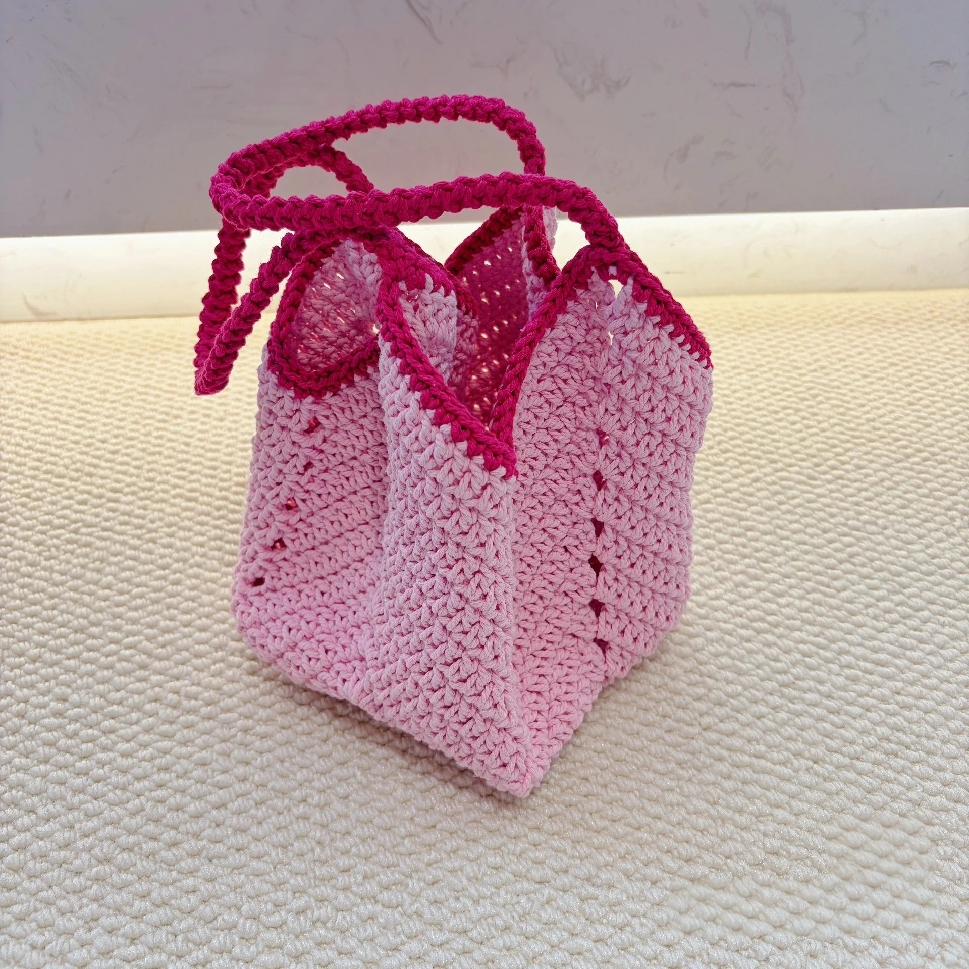 hand-knitted-handbag-vegetable-basket-gift-item-advanced-craft-difficulty-geometric-pattern-polyester-thread-rectangular-shape