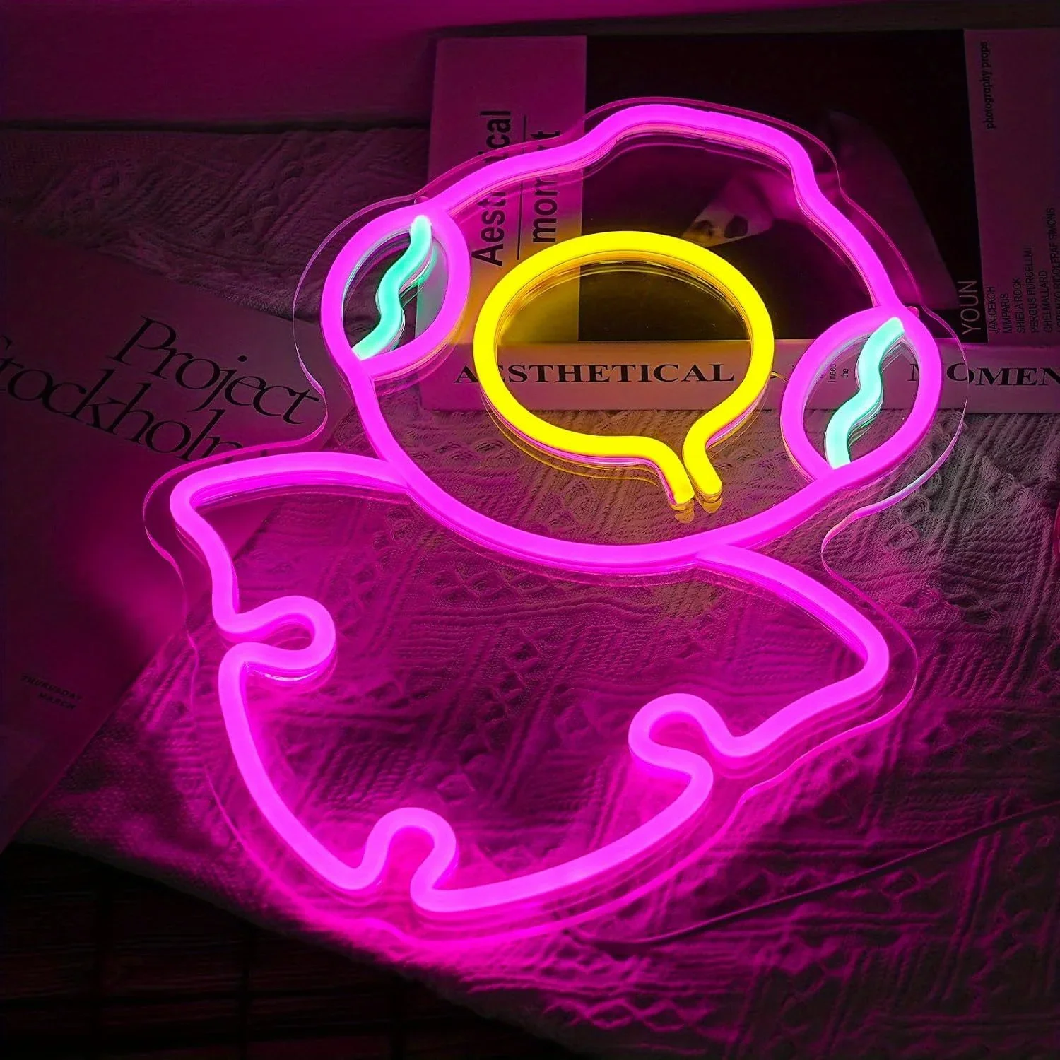 

Cute Fish LED Neon Sign for Wall Decor Personalized USB Neon Light Sign Bedroom Birthday Party Restaurant Bar Hotel Room Decor