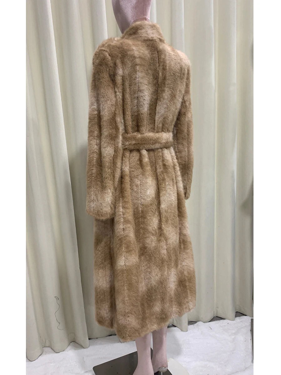 

Осень-зима длинное красочное мягкое толстое теплое пальто из искусственного меха женское свободное стильное роскошное элегантное шикарное пушистое пальто с поясом 2025 шуба искусственный мех