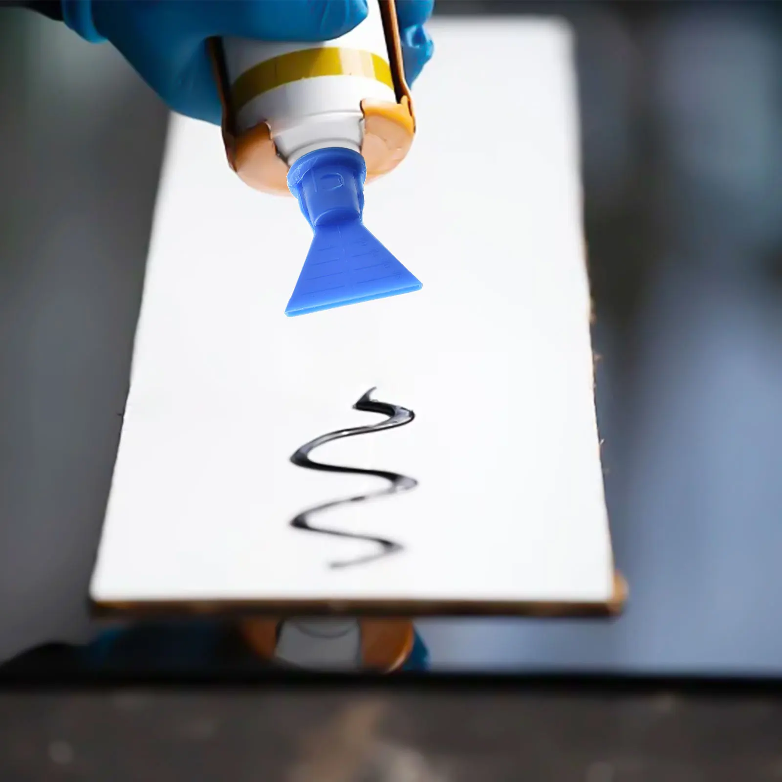 

Dispenser Wave Shape Silicon Nozzle Spray Tip Sealant Dispenser 10Pcs/Lot Nozzle Spare Part Workshop Equipment