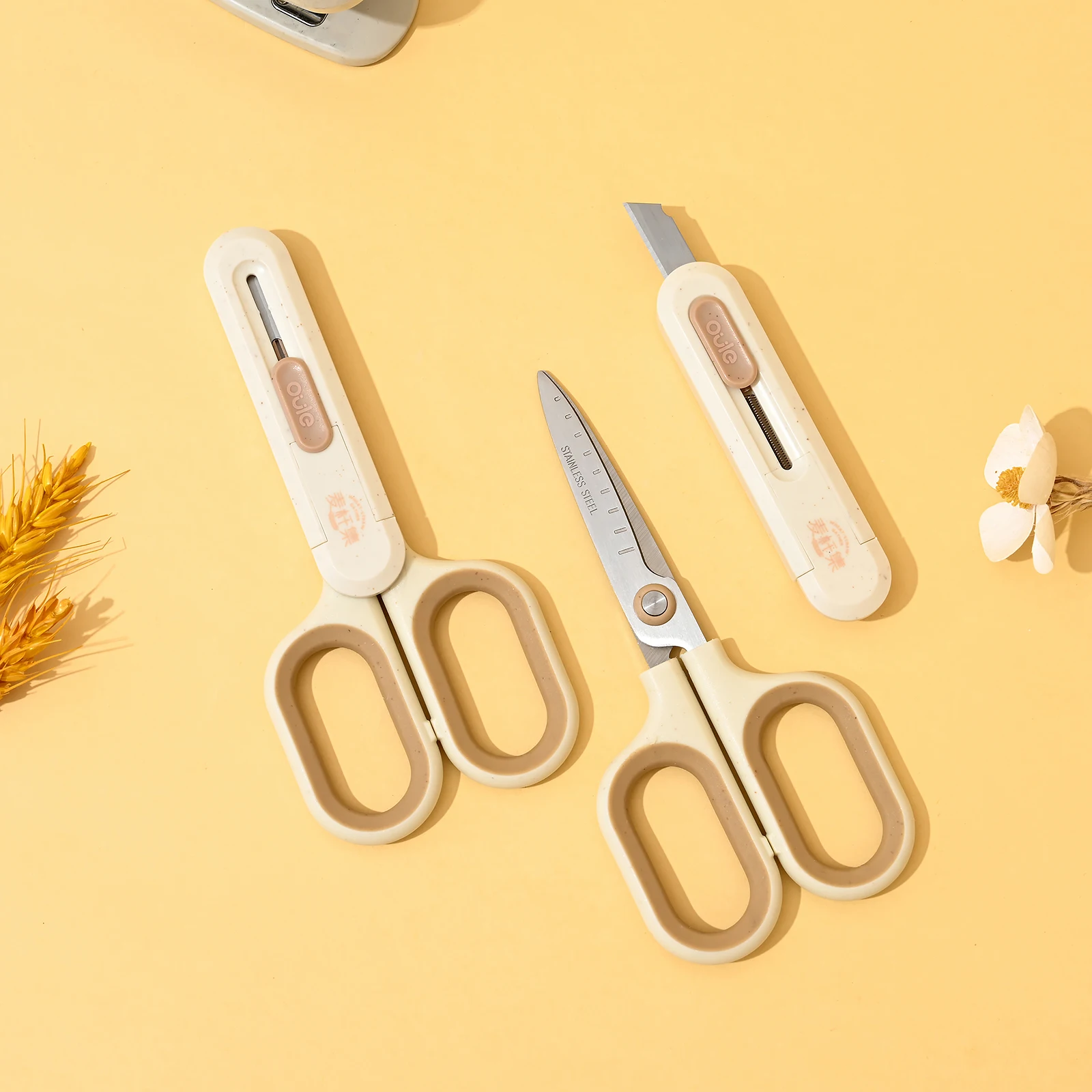 1-Pack 2 in1 Creative Scissors with Ultra Sharp Blades and Comfort Grip Handles - For Office, Home, School, Sewing, and Crafts