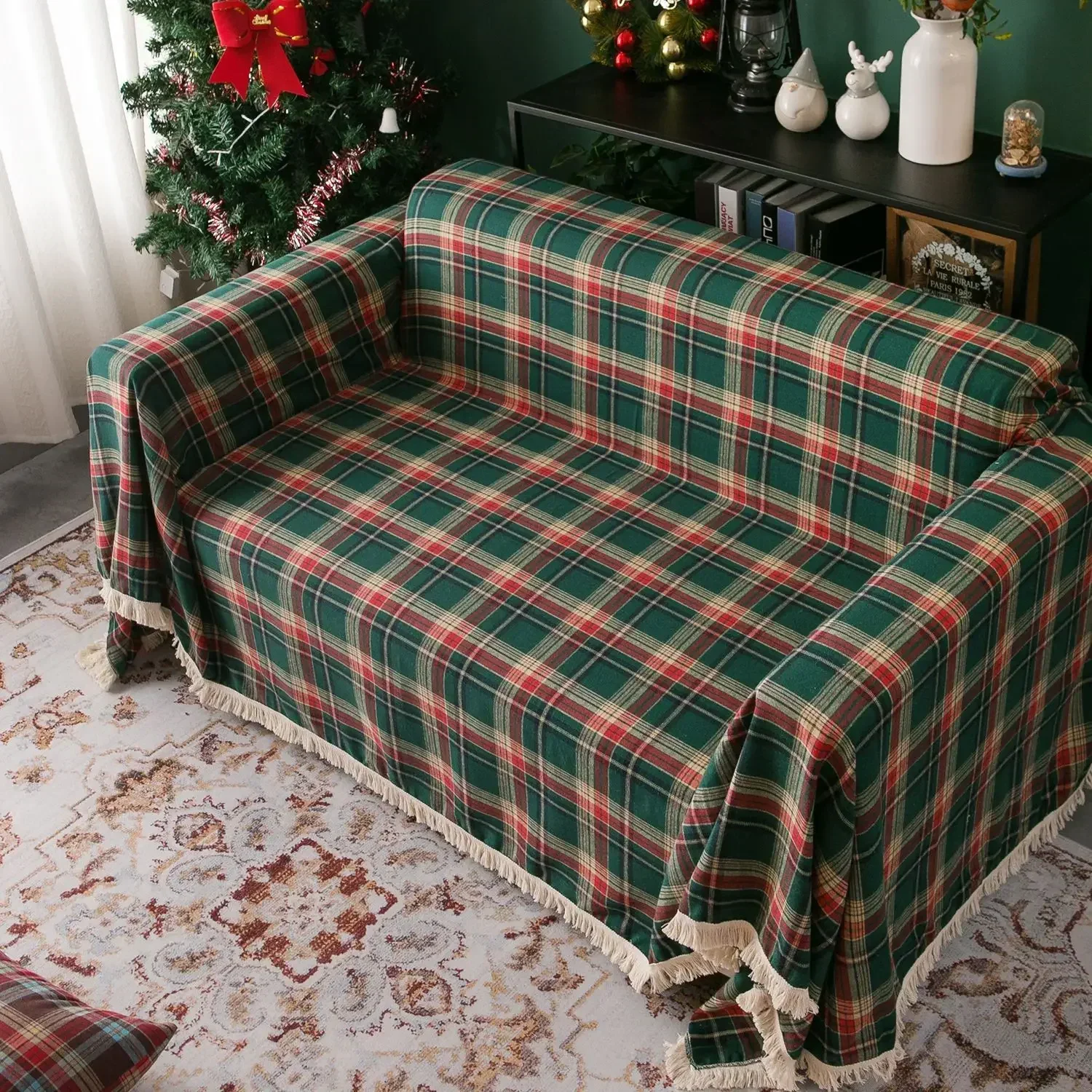 Sofa Cover Towel Vintage Christmas Decorate Red Green Plaid Multifunctional Tassel Cover Towel 3 Seater Sofa Sitting Cushion