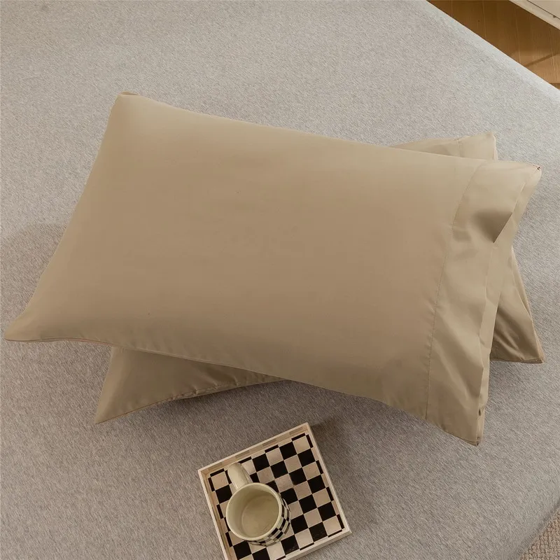 Soft Solid Pillowcase Set - 2/4-Pack Pillow Covers, Breathable & Skin-Friendly, Assorted Colors for Bedroom, Value for Family