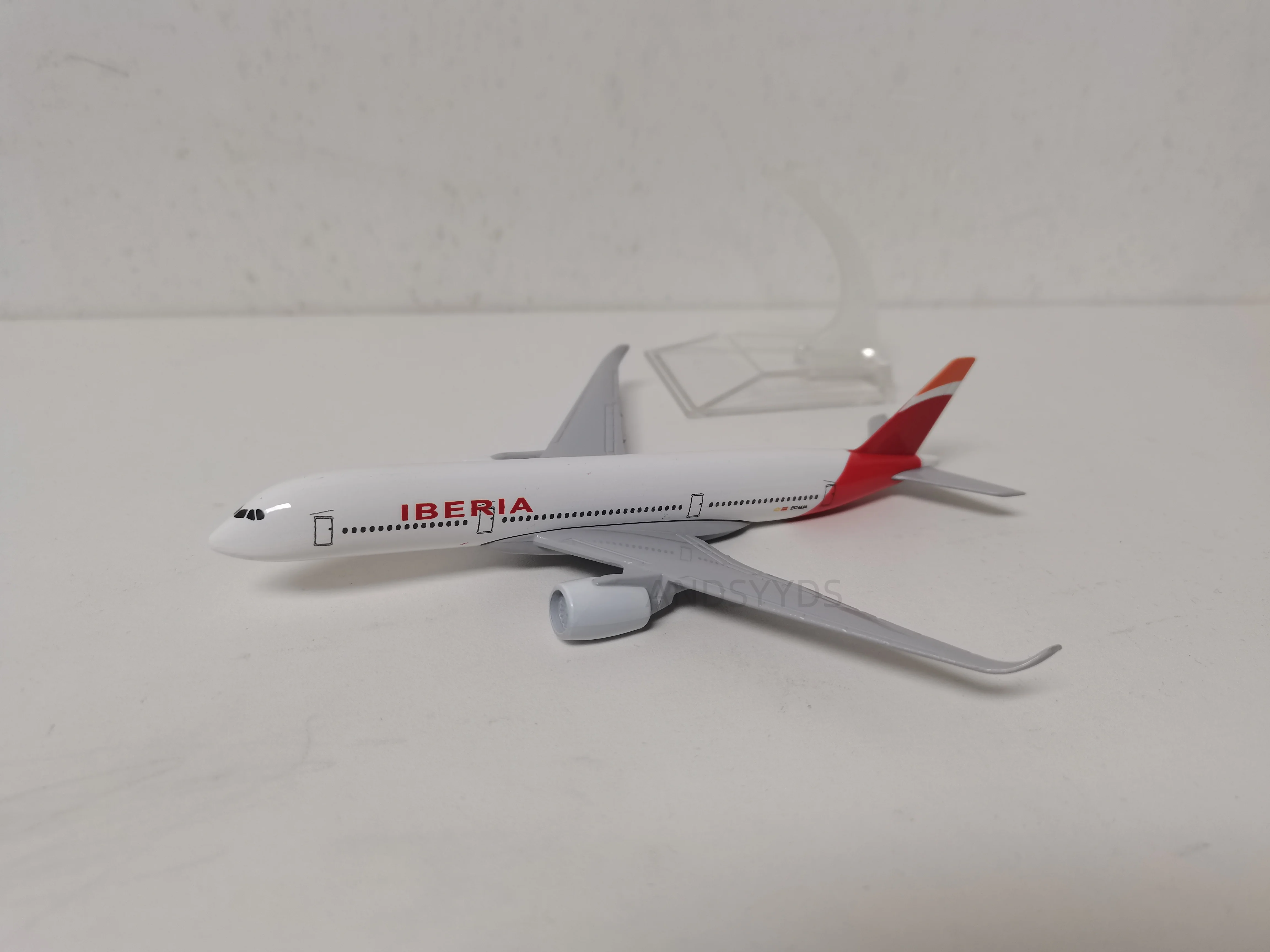 نموذج طائرة A350 إيبيريا الخطوط الجوية 16 سنتيمتر 1/400 مقياس 350 طائرة دييكاست سبيكة طائرة معدنية جمع نموذج أطقم