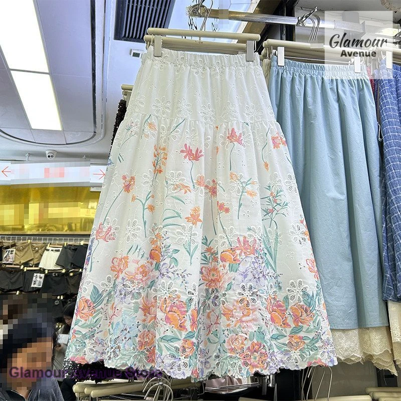 French Style Embroidered Floral Skirt Women's Spring and Summer New Elastic Waist Joker A-Line Skirt Big Swing in the Long Skirt
