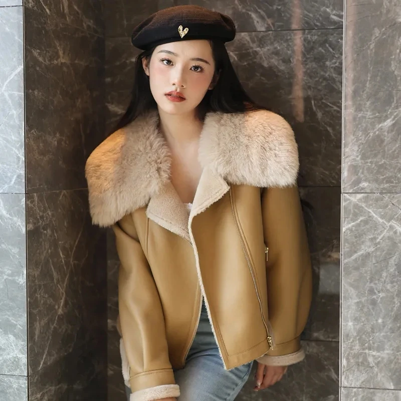 

Autumn Winter New Fur One Jacket Women's Short Motorcycle Lapel Lamb Fur Coat Loose Warm Leather Jacket Outwear JJ810