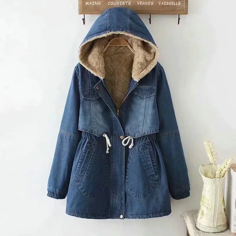 2024 New Winter Women Lamb Fur Parka Coat Warm Hooded Fur Denim Jacket Casual Jean Coat Female Thick Warm Denim Jacket X189