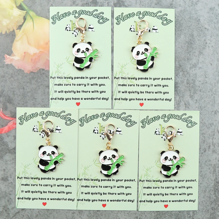 Porte-clés panda mignon (2 ou 5 pièces) avec carte de vœux motivante accompagnante.
