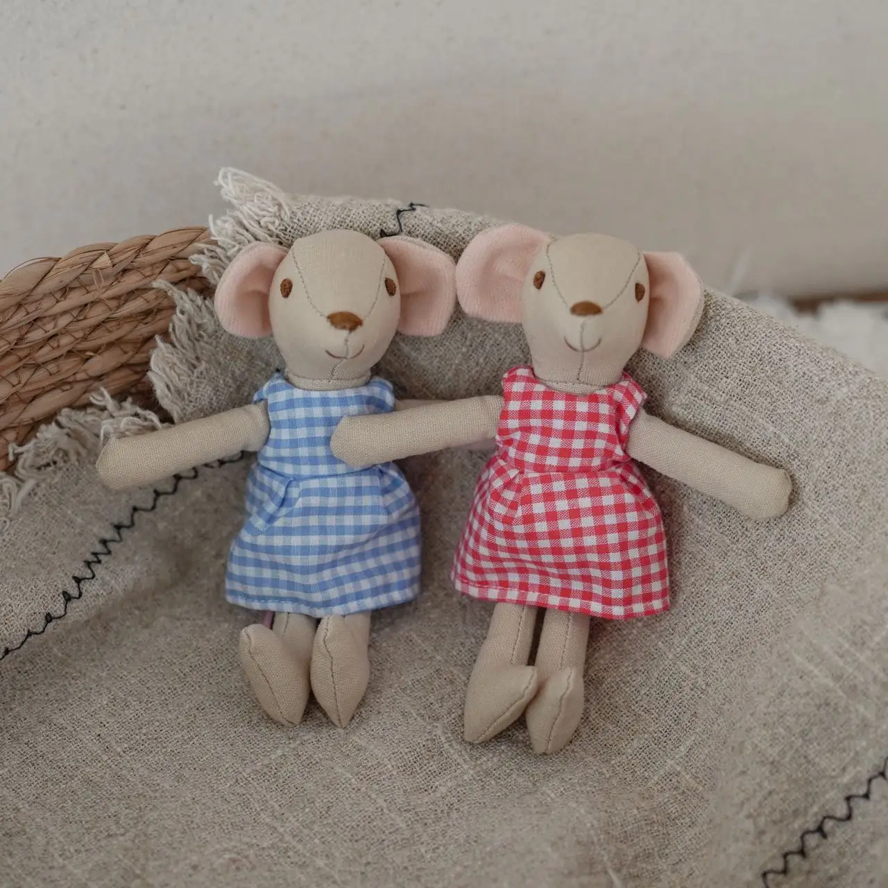 1 Stück Plüsch-Maus Puppe Spielzeug Weiches Stofftier für Kinder Urlaubsgeschenk Geburtstagsgeschenk Zimmerdekoration Rollenspiel – Detail 32