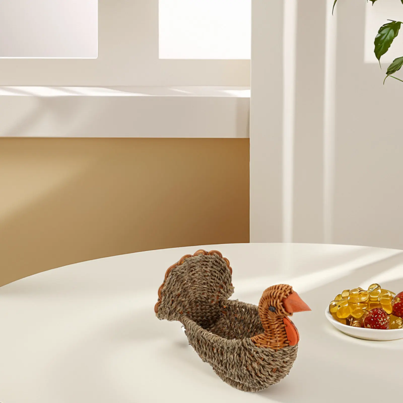 Straw Woven Turkey Shaped Fruit Basket Rustic Bread Storage Basket Desktop Decorative Woven Storage Box Kitchen Organizer