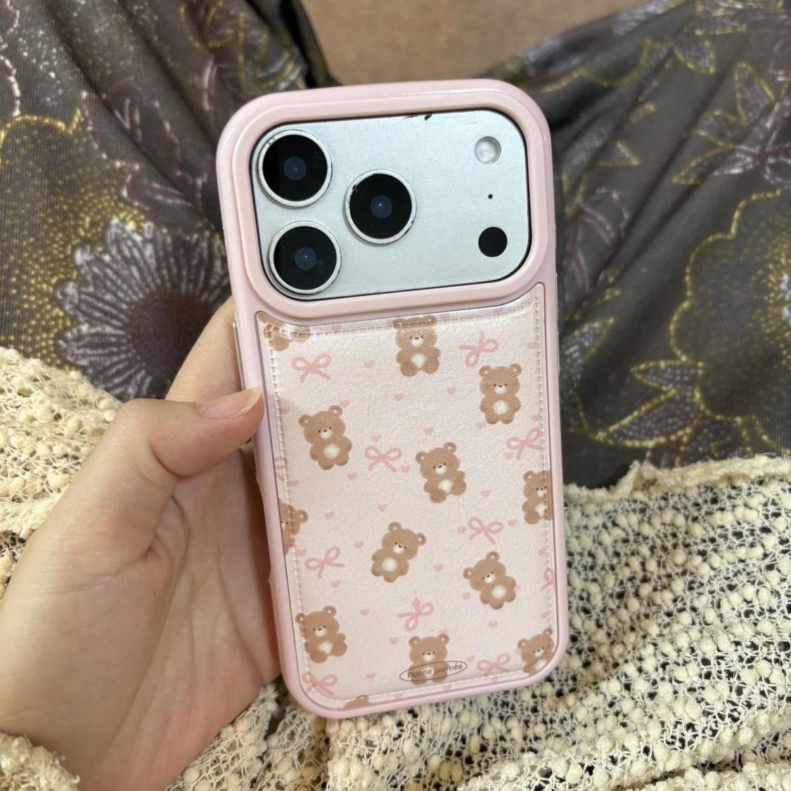 Leather Texture Kawaii Bear Bow Pink Phone Case For iPhone 18 Ultra 17AIR 17 16 15 14 13 12 11 Pro Max Plus Mini Y2K Sweet Cover