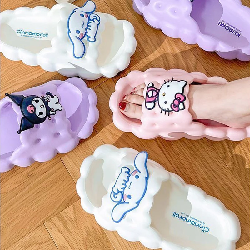 

Sanrio Kawaii Hello Kitty Women Summer Slippers Kuromi Cinnamoroll Anime Cartoon Sweet Indoor Outdoor Anti-slip Anti-odor Shoes