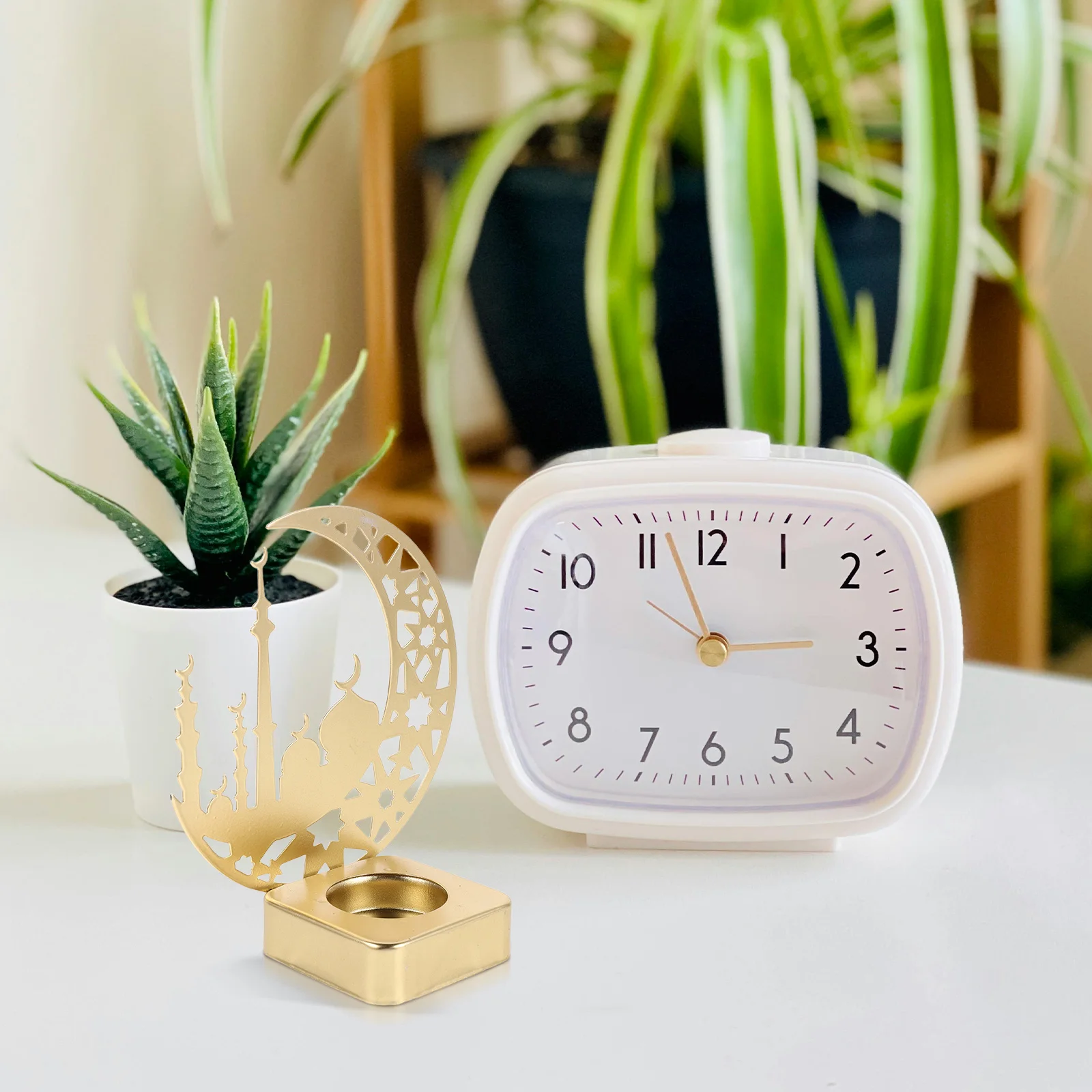 

2Pcs Moon Holder Elegant Ramadan Table Decoration Tealight Stand for Eid Mubarak Celebration Islamic Home Wedding