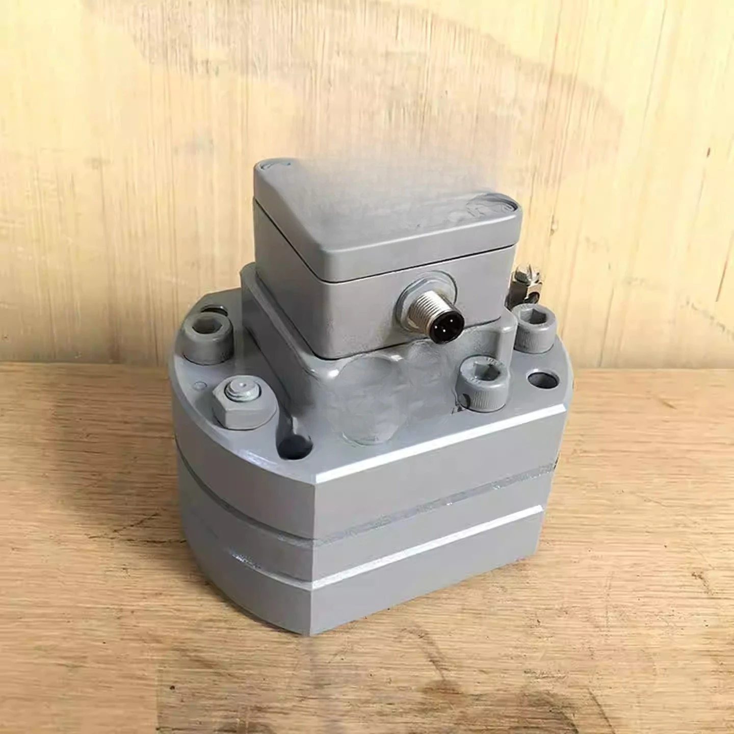 Flow sensor Flow sensor