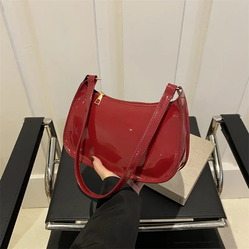 Vintage Wine Red Patent Leather Glossy Underarm Bag 2024 New Minimalist Lady Zipper Shoulder Bag Elegant Versatile Handbag Trend