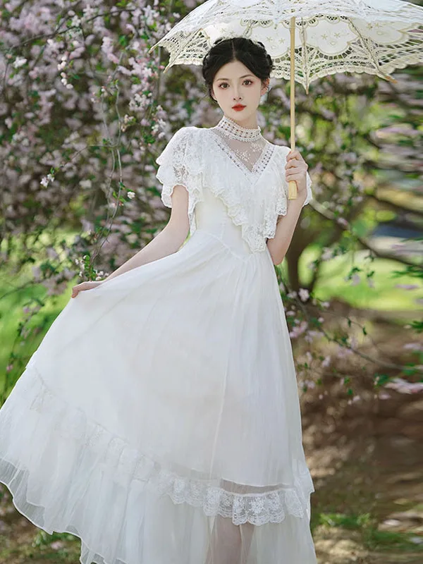 

Retro Gentle Style White Lace Long Slim Short Sleeve Fairy Dress Princess Escape Gown High Waist Zipper Backless Evening Gown