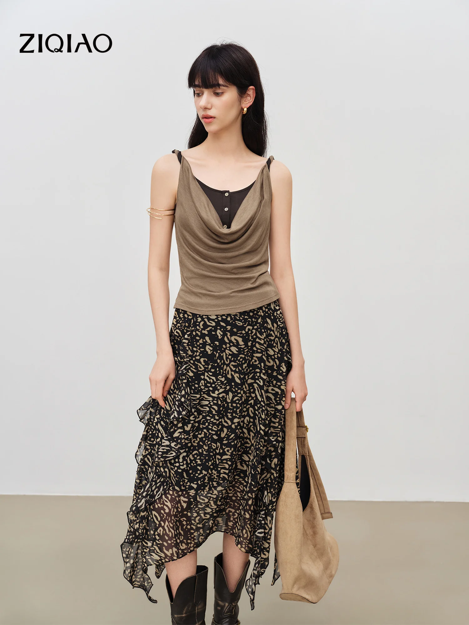 ZIQIAO Leopardenmuster-Rocksets, farblich abgesetzte Fake-2-Teiler-Camisole für Damen, Neu Sommer 2026, schmaler Swing-Kragen, K-Pop Hot Girls