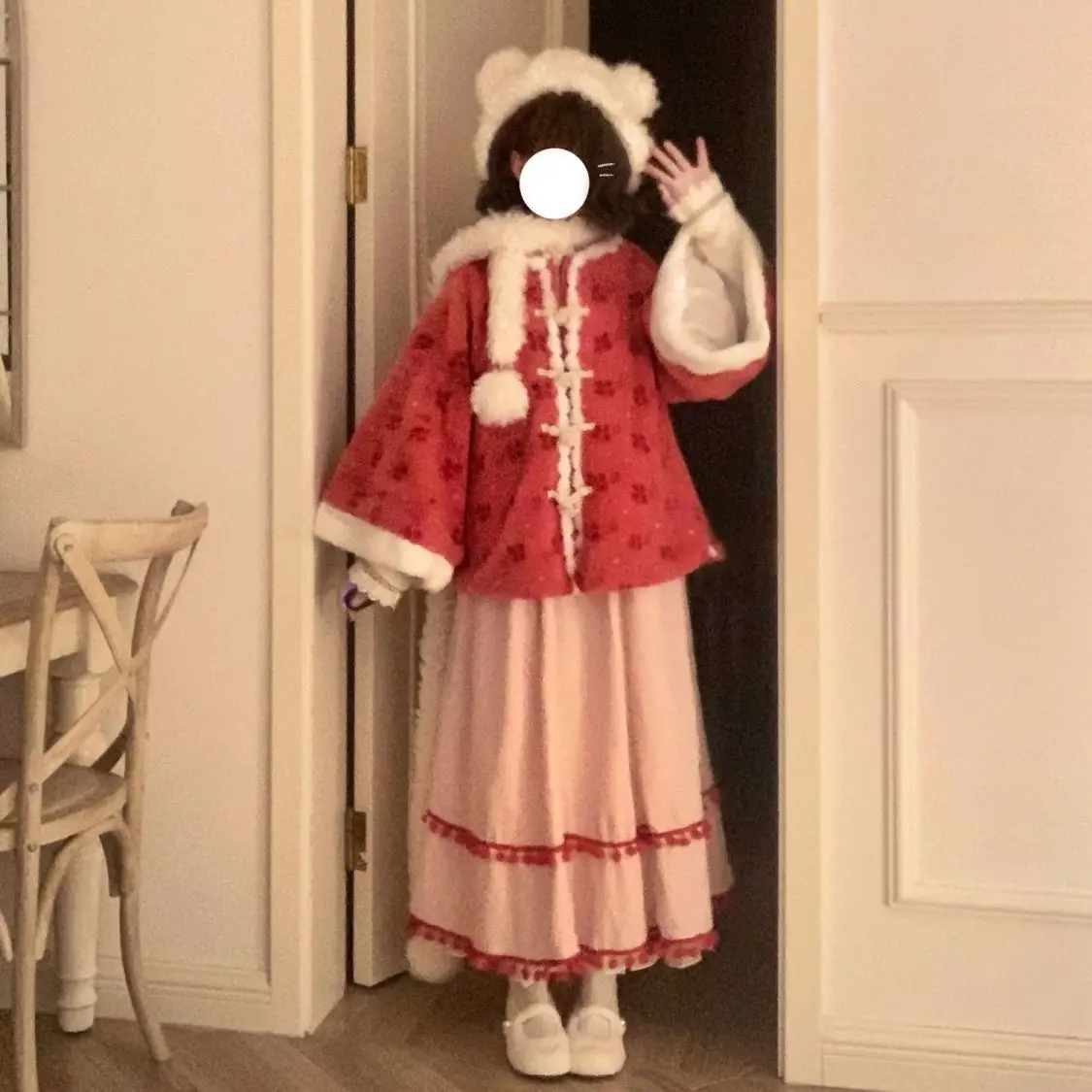 

Japan Chinese Hanfu Lamb Velvet Round Neck Coat Skirt Pink Daily Han Elements