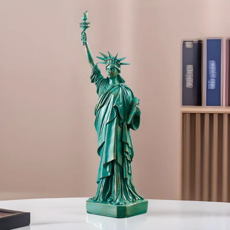 1Pcs 30cm Statue of Liberty Model Desk Accessories Collectibles Travel Souvenirs New York Office Home