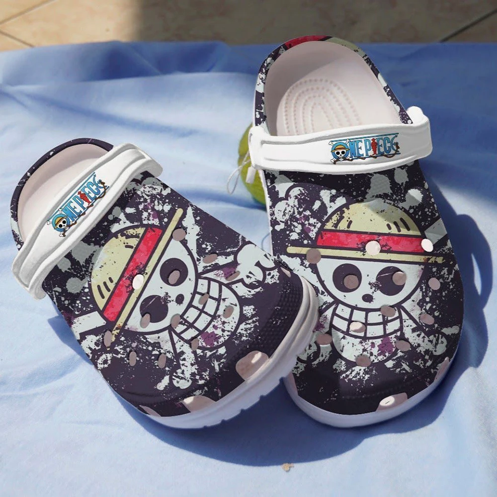 Anime Clogs Sandals Straw Hat Skull Logo Print Summer Slip On Slippers Non Slip Breathable Beach Water Shoes Teen Garden Shoes
