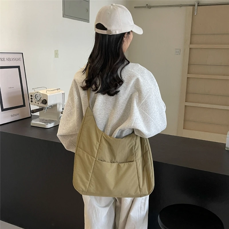 New Crossbody Bag Soild Color Quilted Shoulder Bag for Women Large Capacity Tote Bag Padded Cotton Light Puffer Dumpling Bag