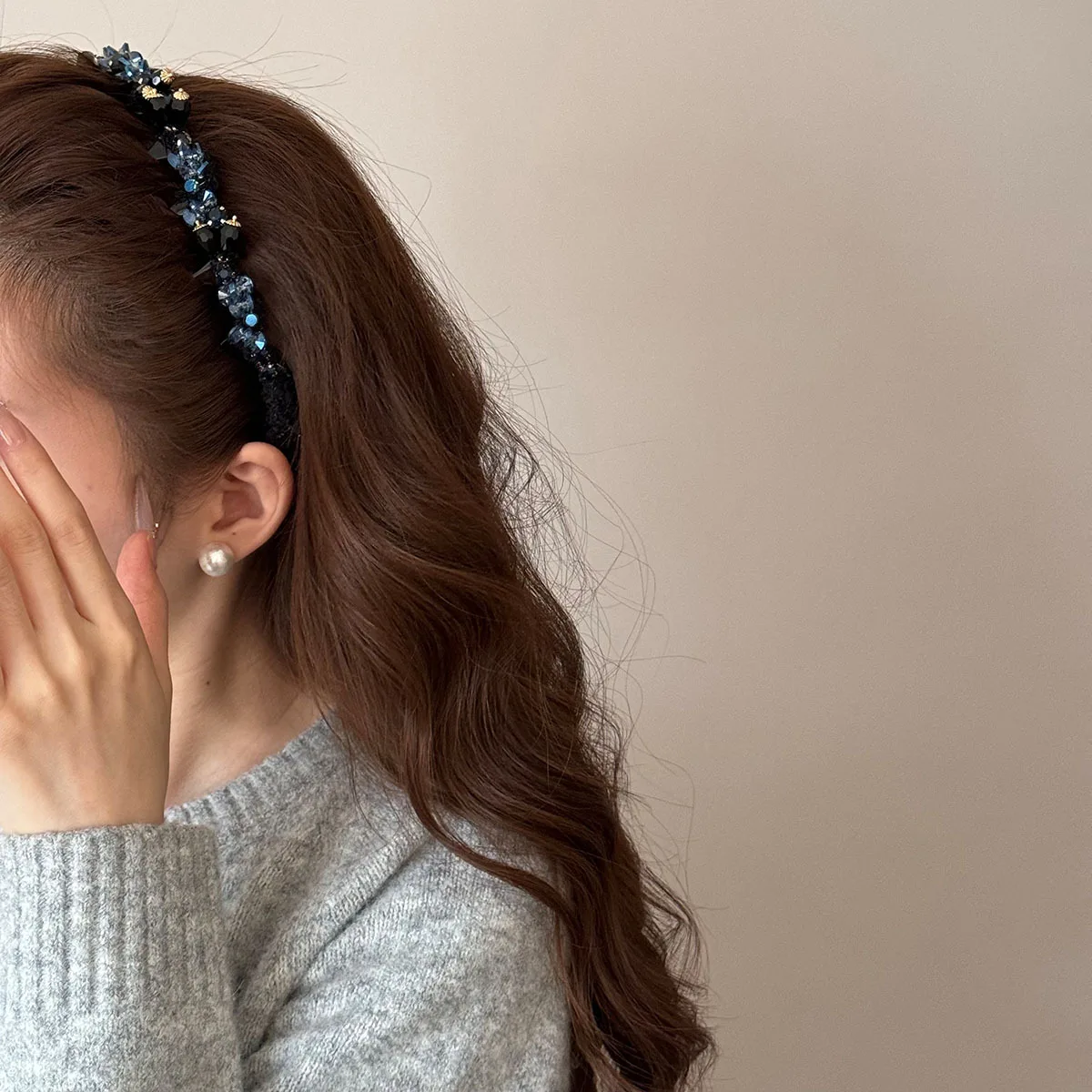 عصابة رأس فاخرة من حجر الراين للنساء والفتيات رباط شعر مصمم فاسيناتور هوب إكسسوارات عتيقة شعبية جديدة في هدية للبالغين kpop