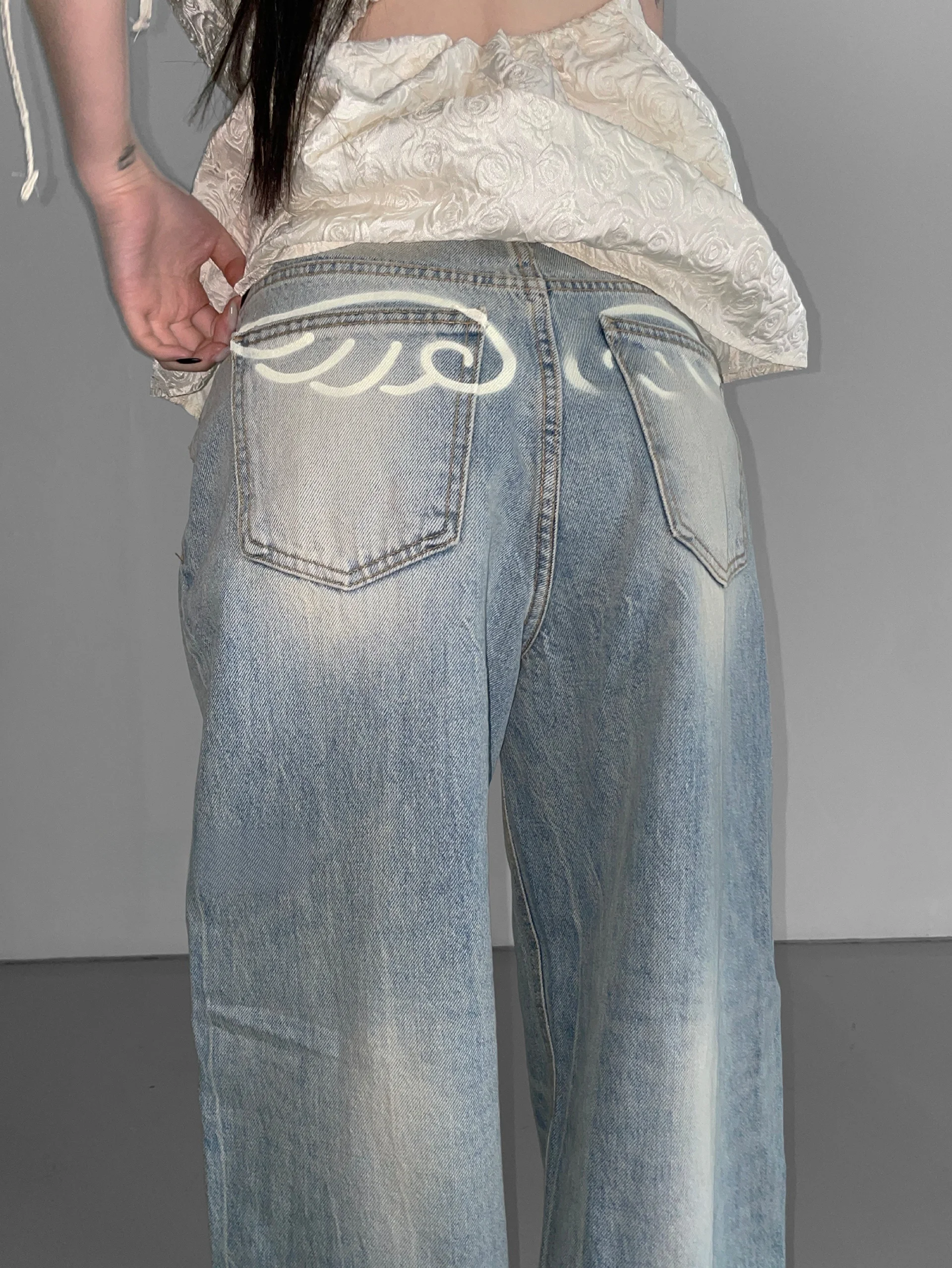 

Slimming Effect Washed Loose Straight Korean Style Jeans Street Angel Wings Y2K Vintage Wide Leg Pants for Women