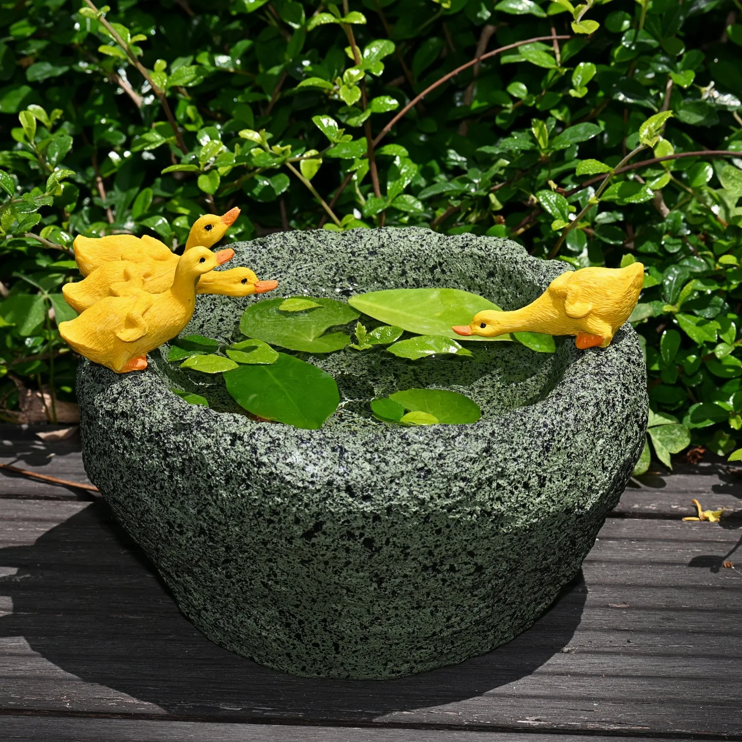 Duck Statue with Stone Trough Planter Resin Garden Duck Figurine Outdoor Flower Pot Decoration for Patio Yard Landscape