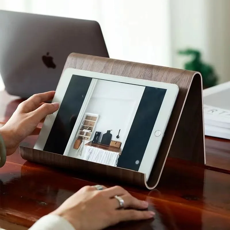 Wood For iPad storage and learning stand, flat panel, Nordic style lazy person's stand, kitchen tabletop stand