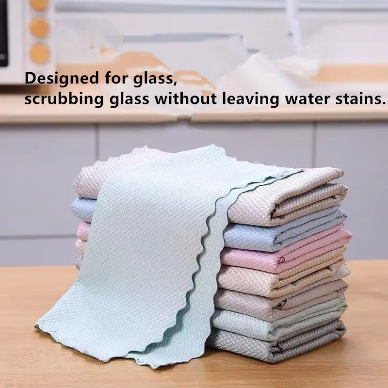 

2pcs household cleaning fish scale rags do not leave traces, wipe the glass mirror clean, rags are not easy to fall out of hair