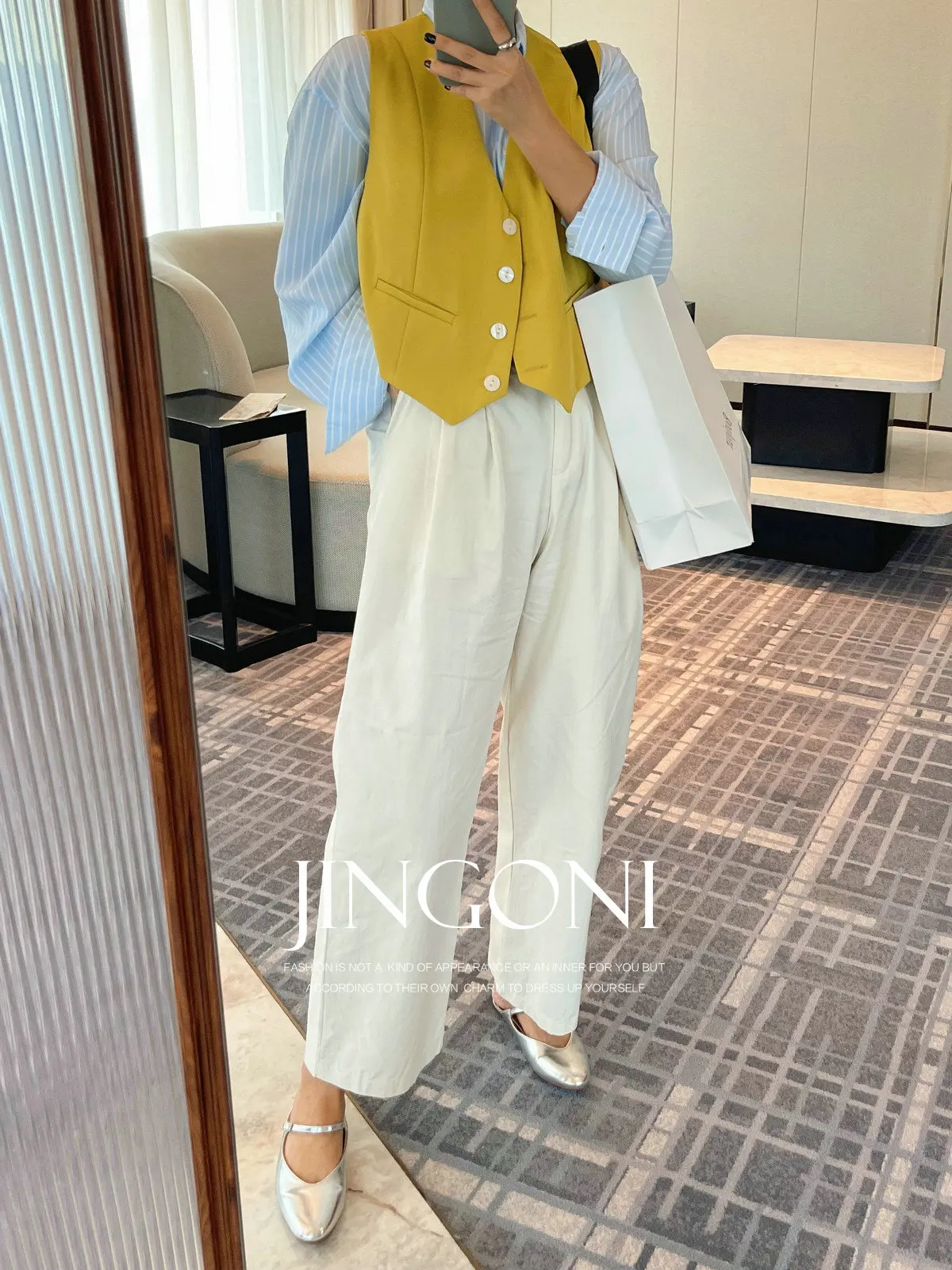Blazer Vest Jacket Top Y2K Women Clothing 2024 Woman Autumn Trend Sleeveless Korean Fashion Style Vintage Elegant New Waist Coat