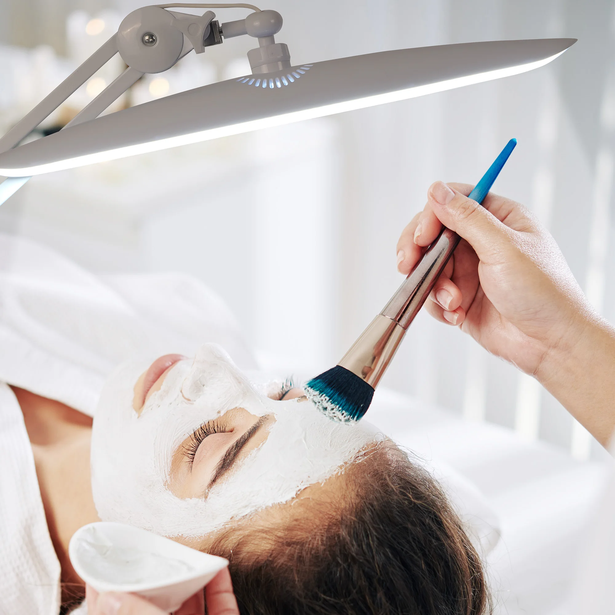 LED Task Desk Lamp 19 Inches Metal Swing Arm Eye-Caring Lash Extensions Lamp 117PCS LEDs for Nail Crafts Reading Head Work Lamp