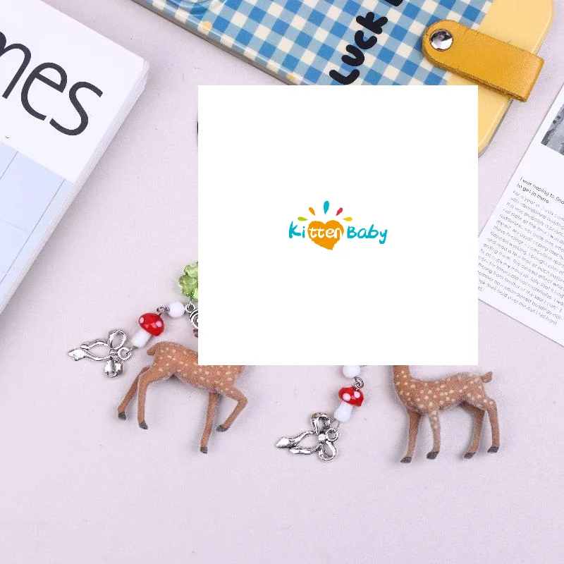 

Милые 3D рождественские брелки с изображением лося, брелок для ключей для женщин и мужчин, кавайная подвеска с пятнистым оленем, сумка для Airpods, коробка, очаровательное ювелирное изделие, подарок