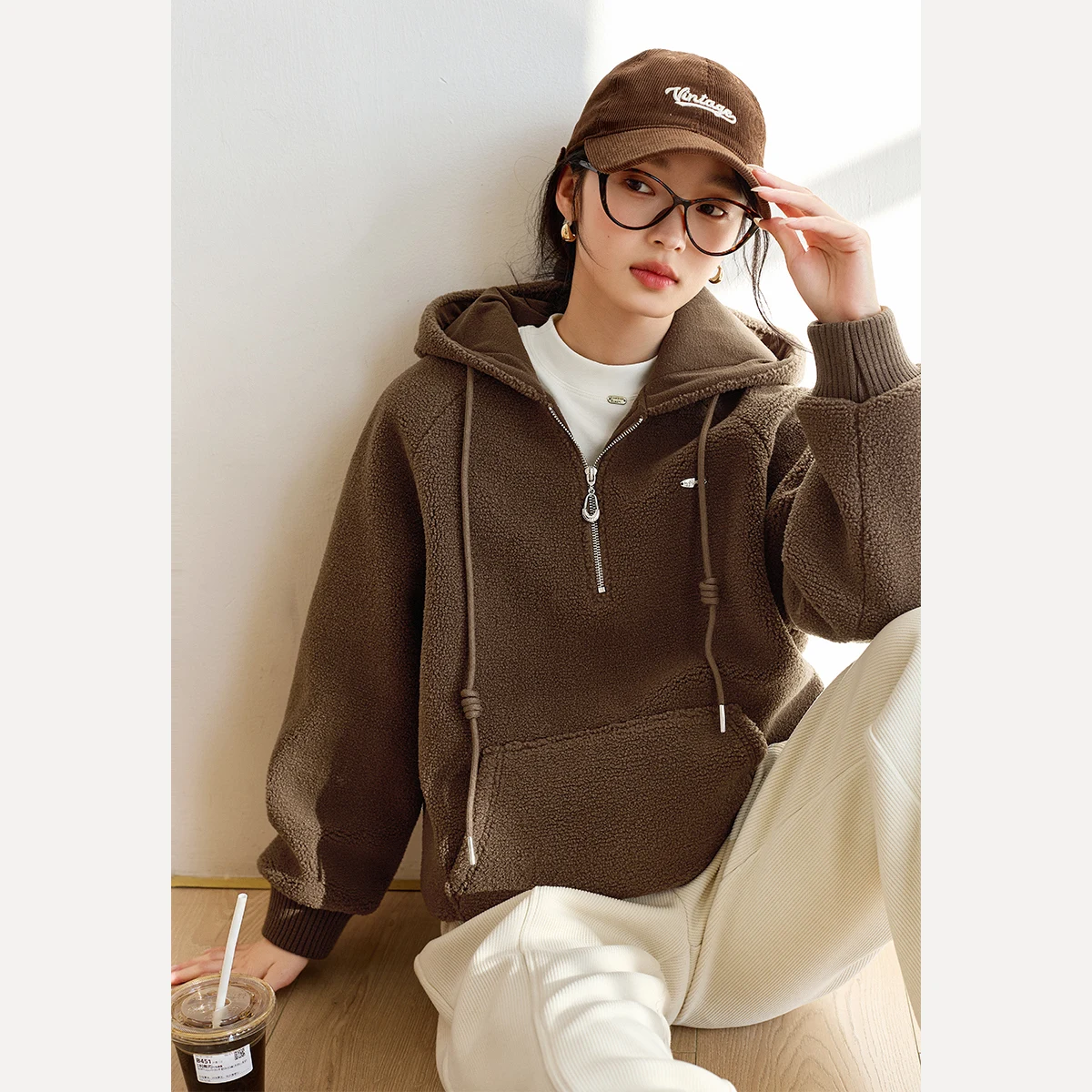 

VIMLY Women's Hooded Zip-up Vintage Winter 2025 Draw String Fleece Lined Sweatshirts Casual Oversized Pocket Ladies Tops M9516