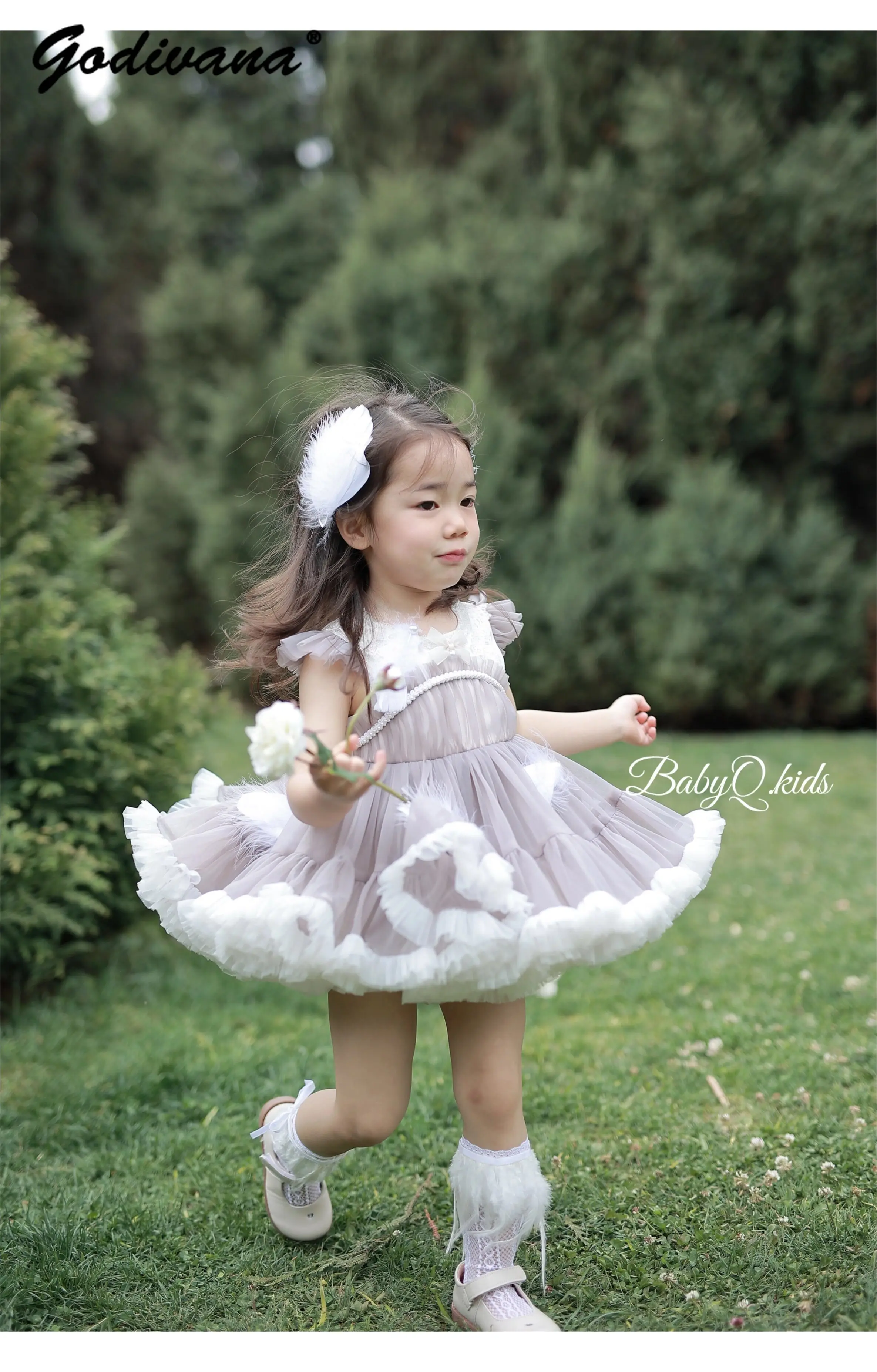 Original High End Baby Girls Summer Princess Lolita Tutu Dress Kids Cute Feathers Pearl Feifei Sleeve Ruffle Trim Casual Dress