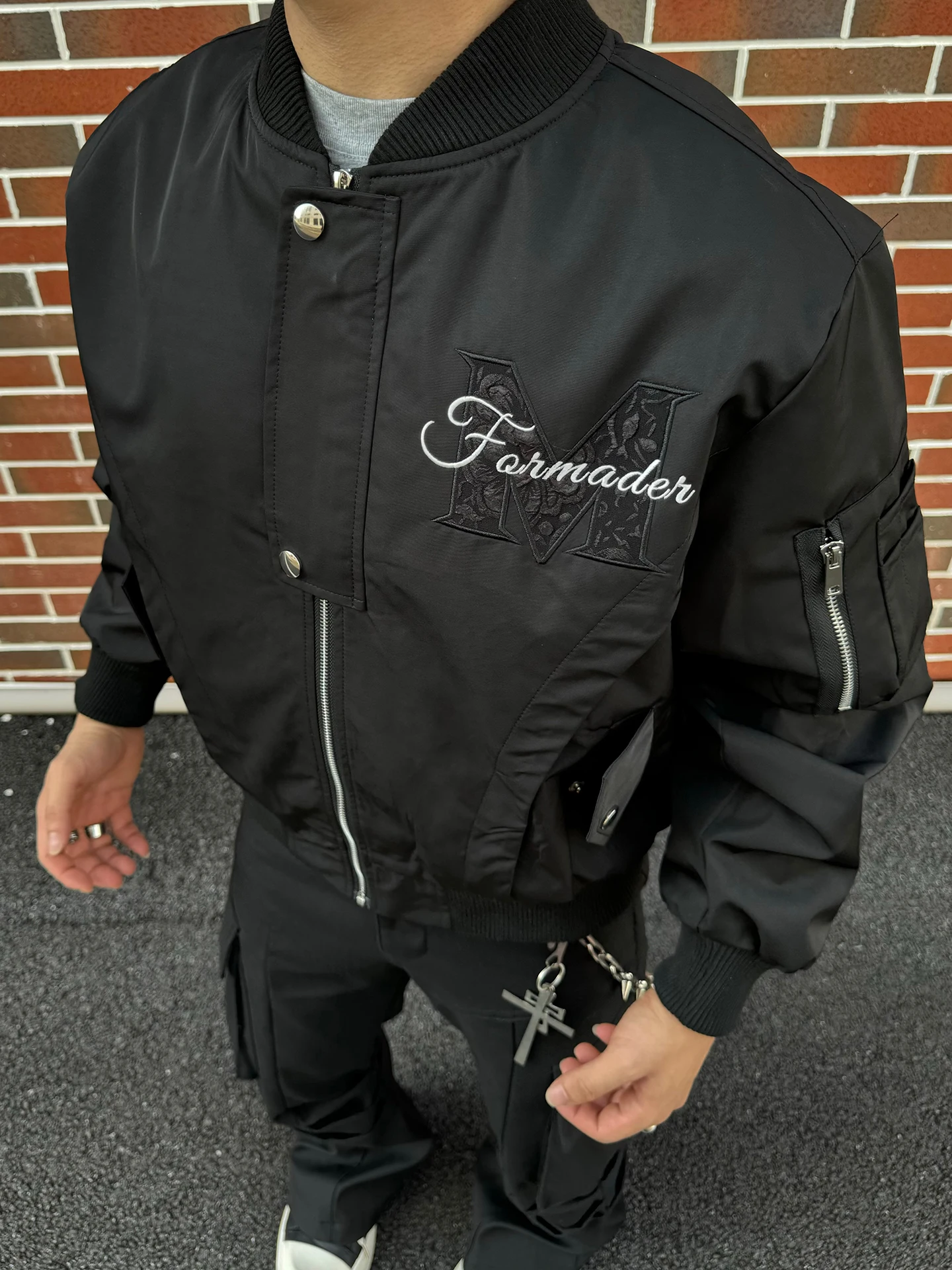 

American Sle Heavyweight Embroidered Baseball Jaet ort Wide Outerwear for Men And Women oulder Width Baseball Coat