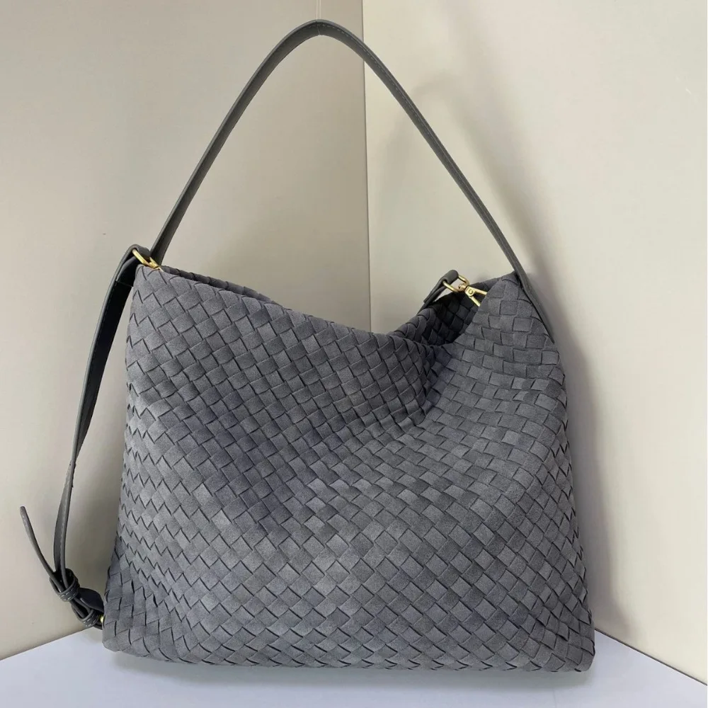 

New soft leather woven tote bag large capacity slack feeling commuter underarm bag single shoulder messenger bag casualversatile