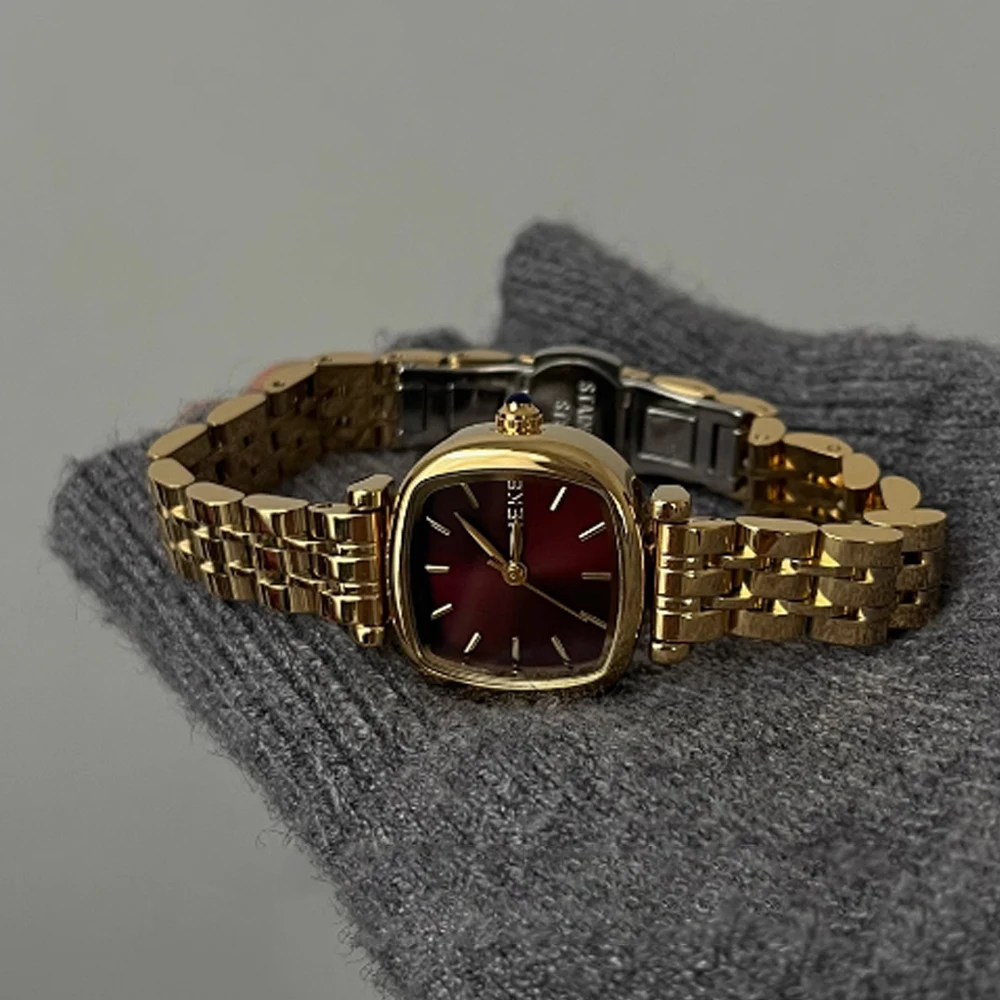 Fashion temperament minimalist luxury retro irregular dial 100 strap with quartz women's watch
