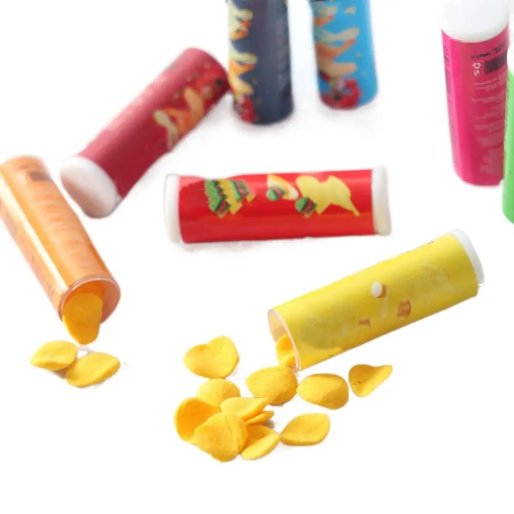 

4 шт./компл. миниатюрный 1:12 кукольный домик миниатюрные бутылки с картофельными чипсами модель пластиковая нежная имитация пищевых аксессуаров красочные