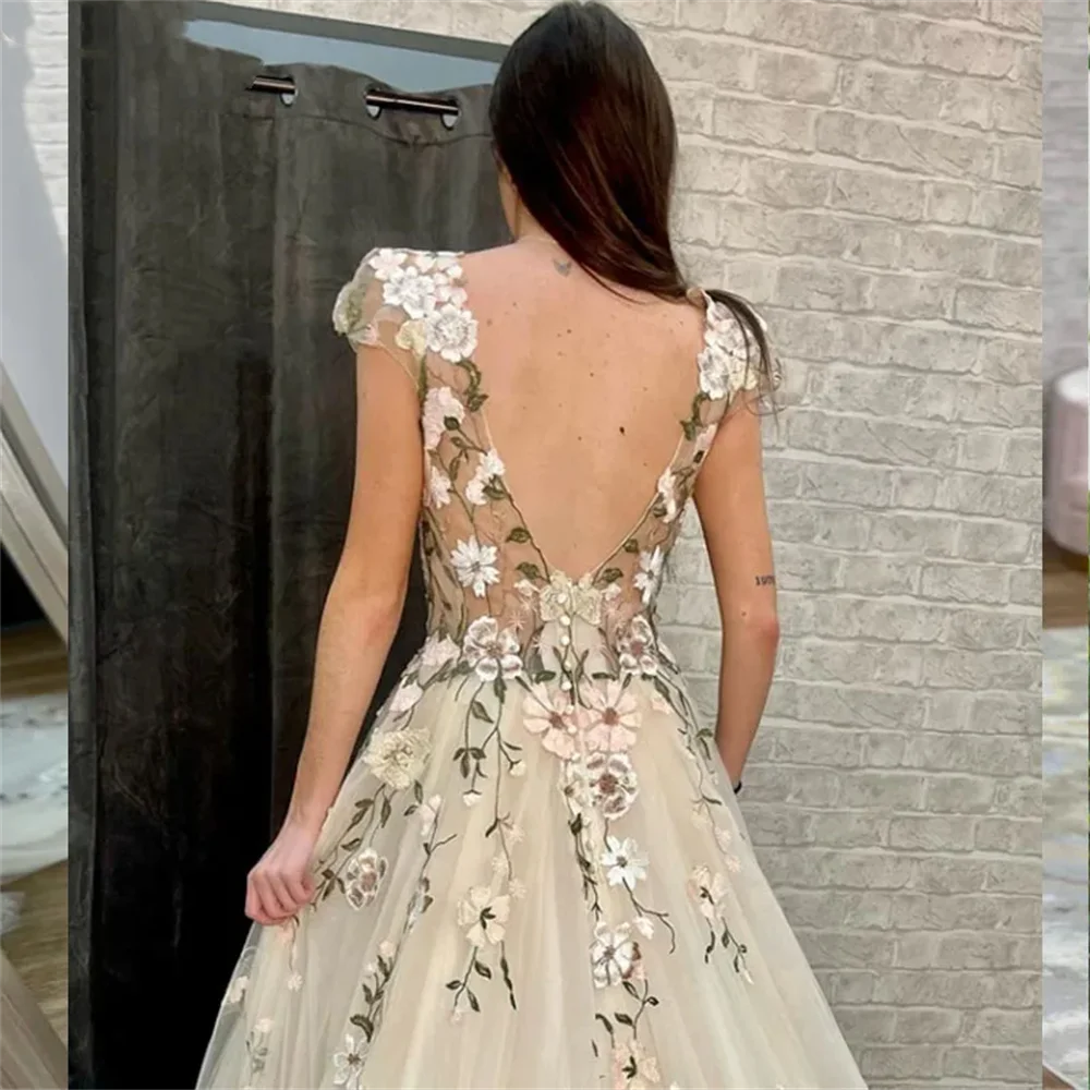 Sansa Sweet A-line Flower Lace Embroid Prom Dresses Open Back فساتين الحفلات Light Champagne Vestidos De Noche فساتين السهرة