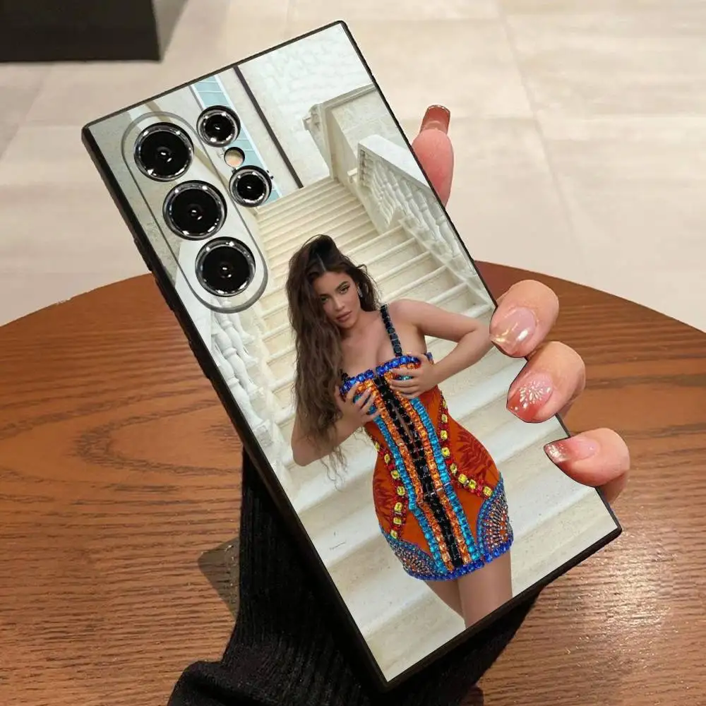 K-Kylie Jenner Telefoonhoesje voor Samsung S25,S24,S21,S22,S23,S30,Ultra,S20,Plus,Fe,Lite,5G Black Box