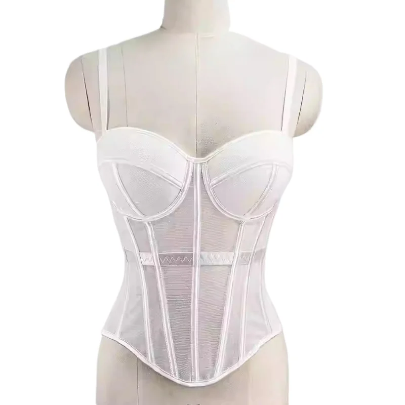 Corset En ArêTes De…