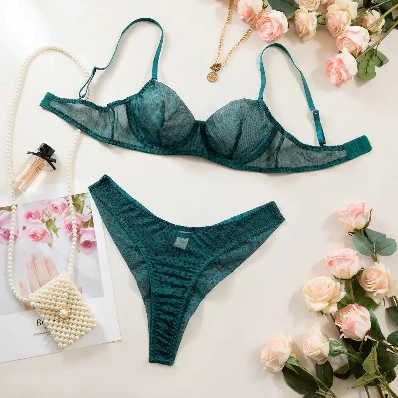 2pcs/Set Woman Lingerie Gathering Ultra Thin Mesh Breathable Underwear Sets Delicate Bra Kit Steel Ring Push Up Breves Set